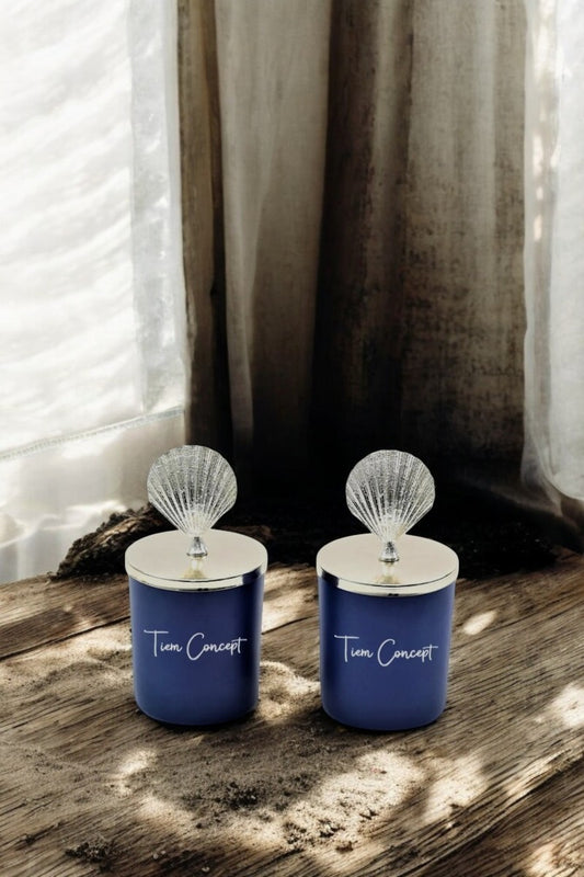 Dekoratif Gümüş Deniz Kabuğu Tepelikli Okyanus Kokulu 2li Lacivert Bardak Mum Seti