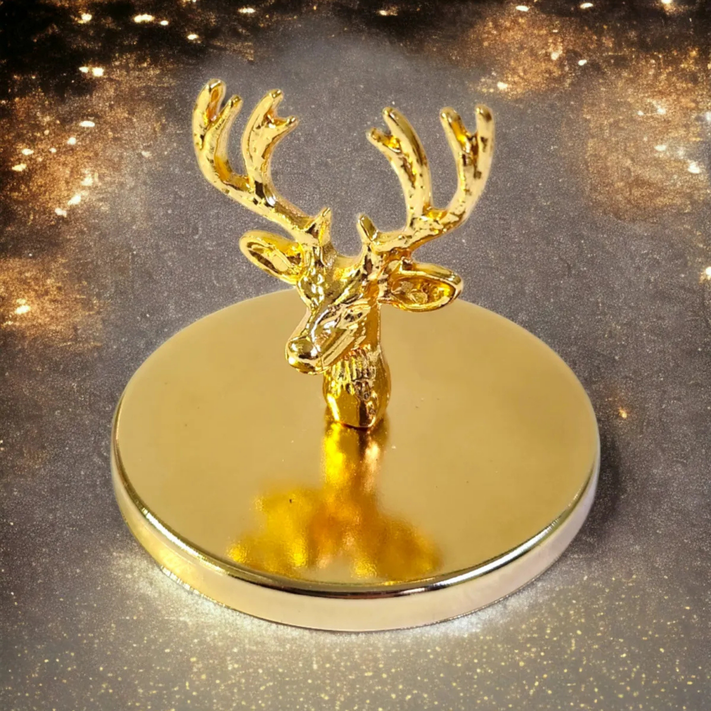 Tiem Concept Special Design Decorative Gold Deer Vanilla Scented 2-Piece White Glass Candle Set