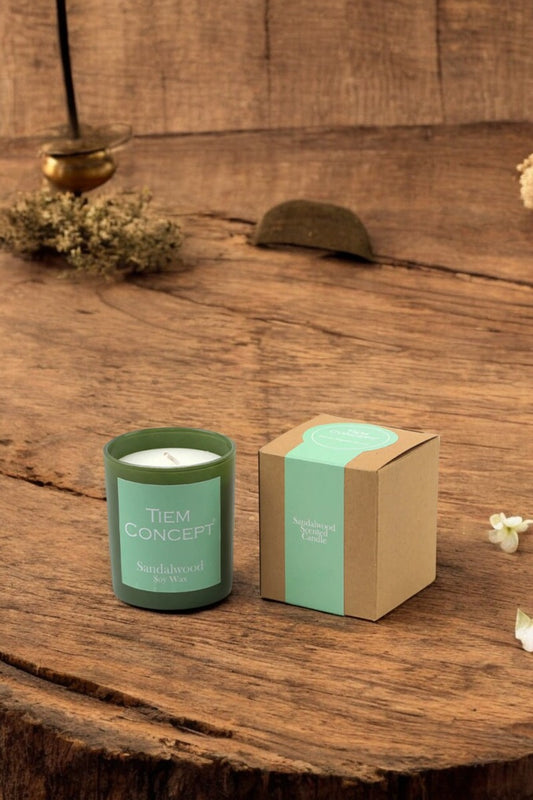 100% Soy Candle Sandalwood Scented Green Color Boxed Glass Candle
