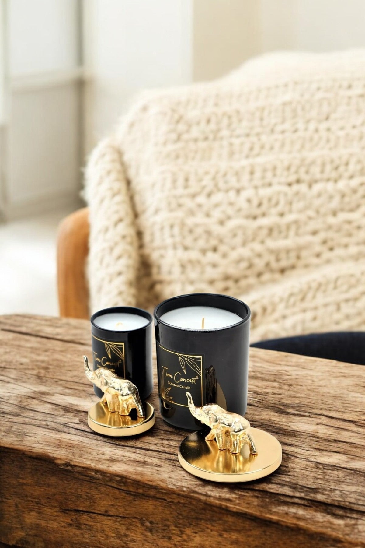 Dekoratif Gold Fil Tepelikli 2'li Siyah Bardak Mum Seti