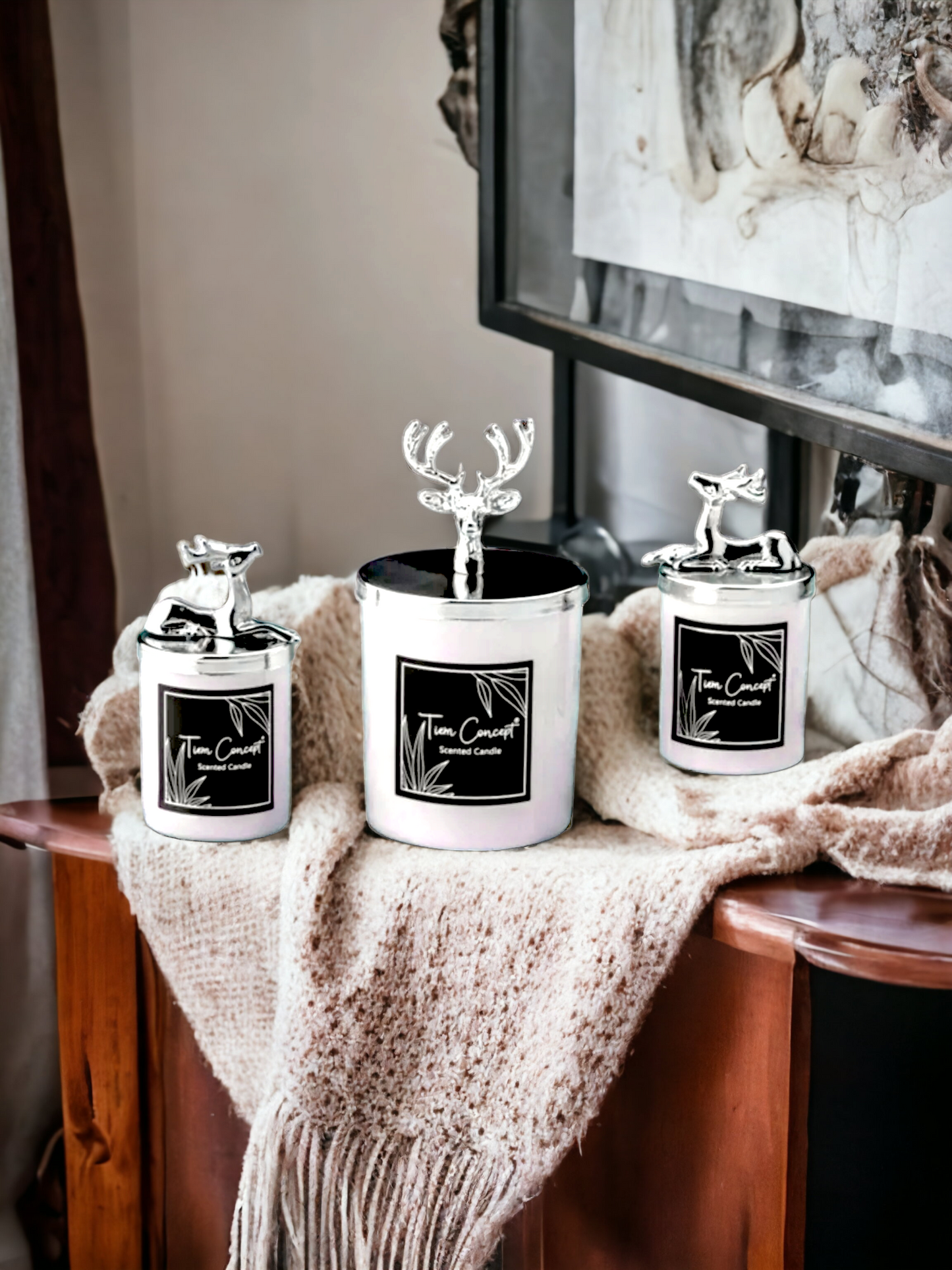 Tiem Concept Special Design Decorative Silver Deer Vanilla Scented 3-Piece White Glass Candle Set