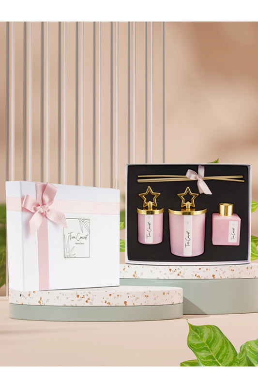 Özel Tasarım Kutulu Pudra Kokulu Gold Tepelikli 3lü Bardak Mum ve Oda Koku Seti