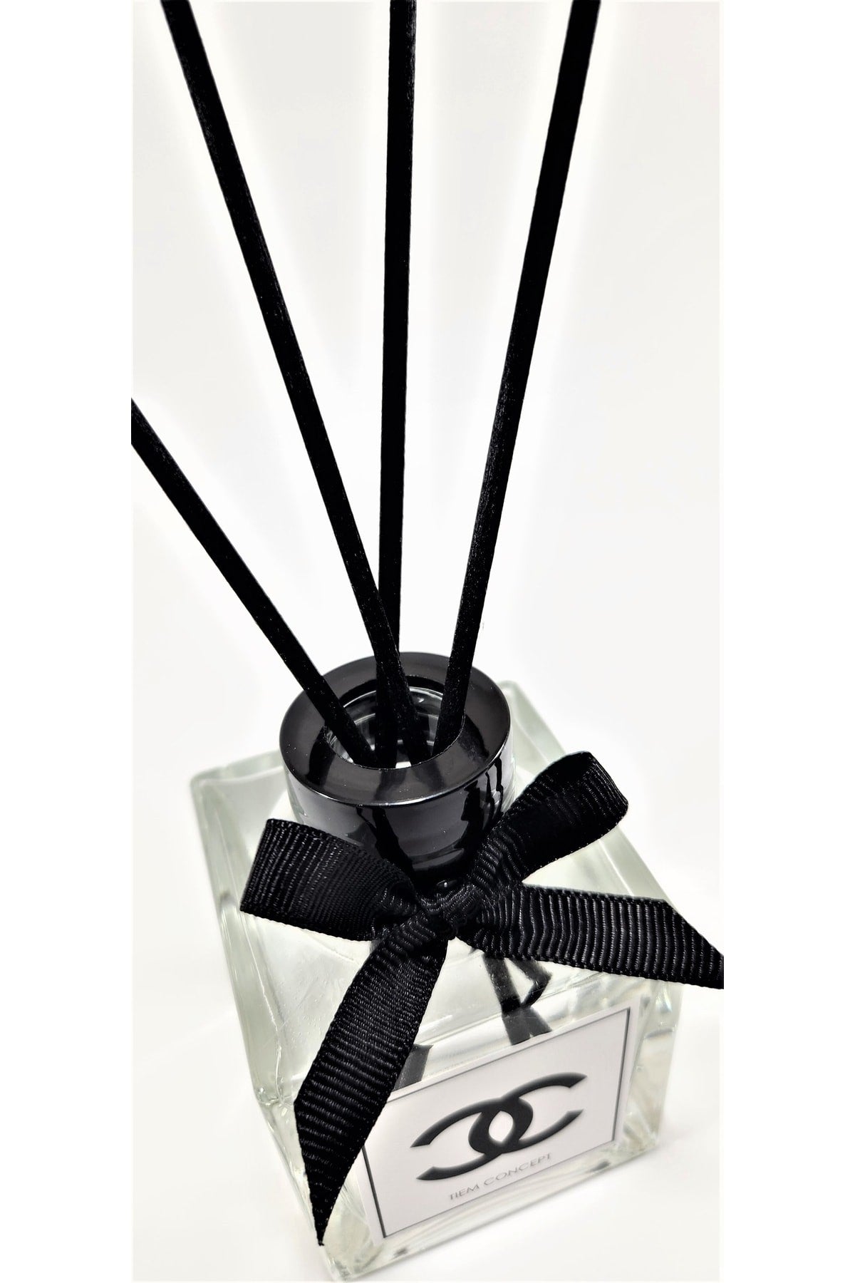 Vanilya Kokulu Beyaz Bardak Mum Ve 100 ml Çubuklu Oda Kokusu Seti