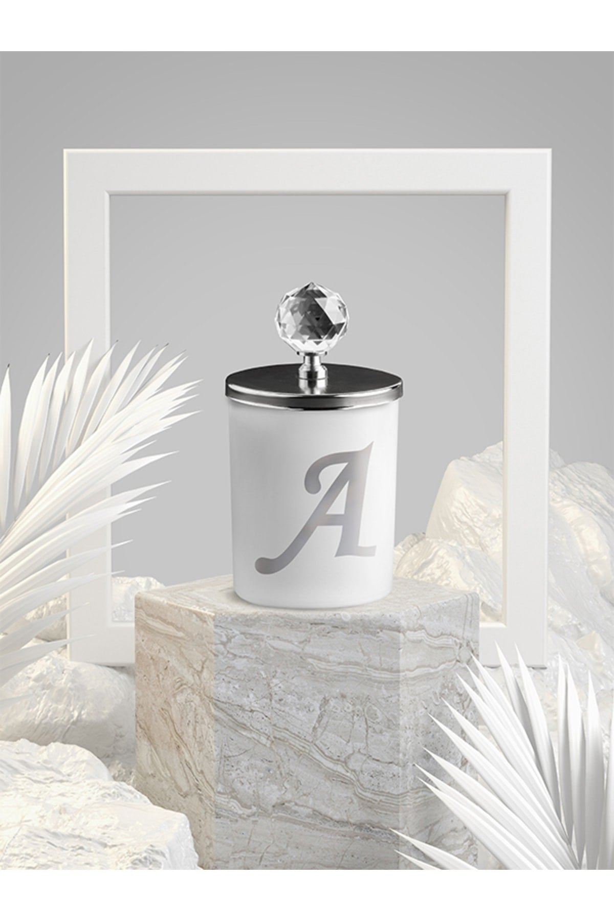 Tiem Concept Special Design Letter A Vanilla Scented Silver Crystal Top White Glass Candle
