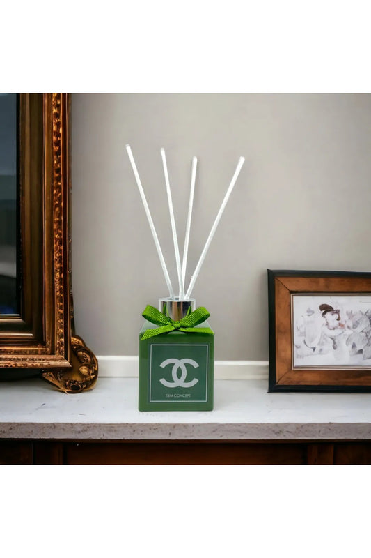 Dekoratif Vanilya Kokulu Yeşil Parlak Şişeli 100 ml Oda Kokusu