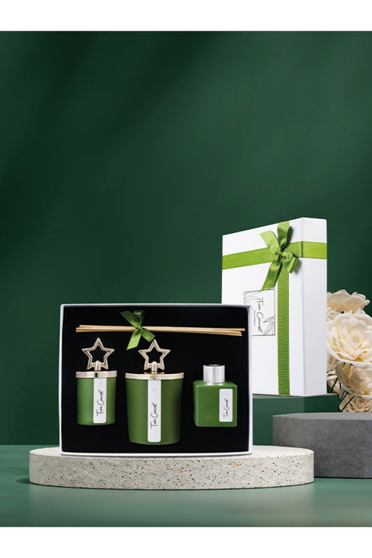 Özel Tasarım Kutulu Sandal Ağacı Kokulu Gümüş Tepelikli 3lü Bardak Mum ve Oda Koku Seti