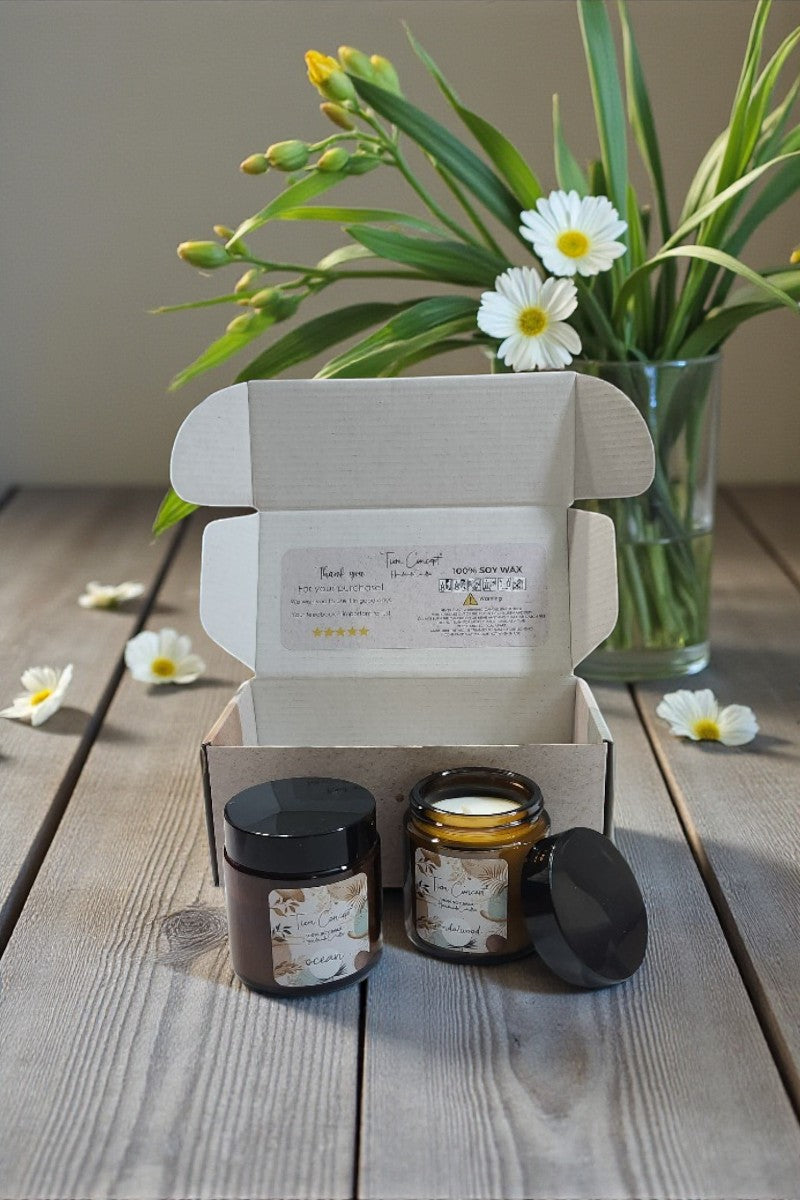 Dekoratif Hediye Kutulu %100 Aromaterapi Soya Mum Sandalağacı ve Okyanus Kokulu 2'li Kavanoz Seti