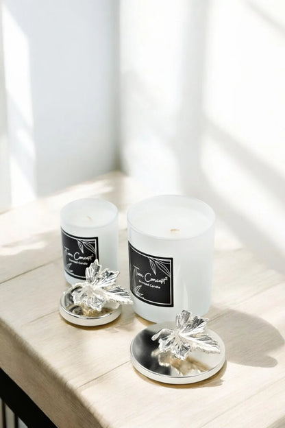 Dekoratif Gümüş Yapraklı Vanilya Kokulu 2'li Beyaz Bardak Mum Seti