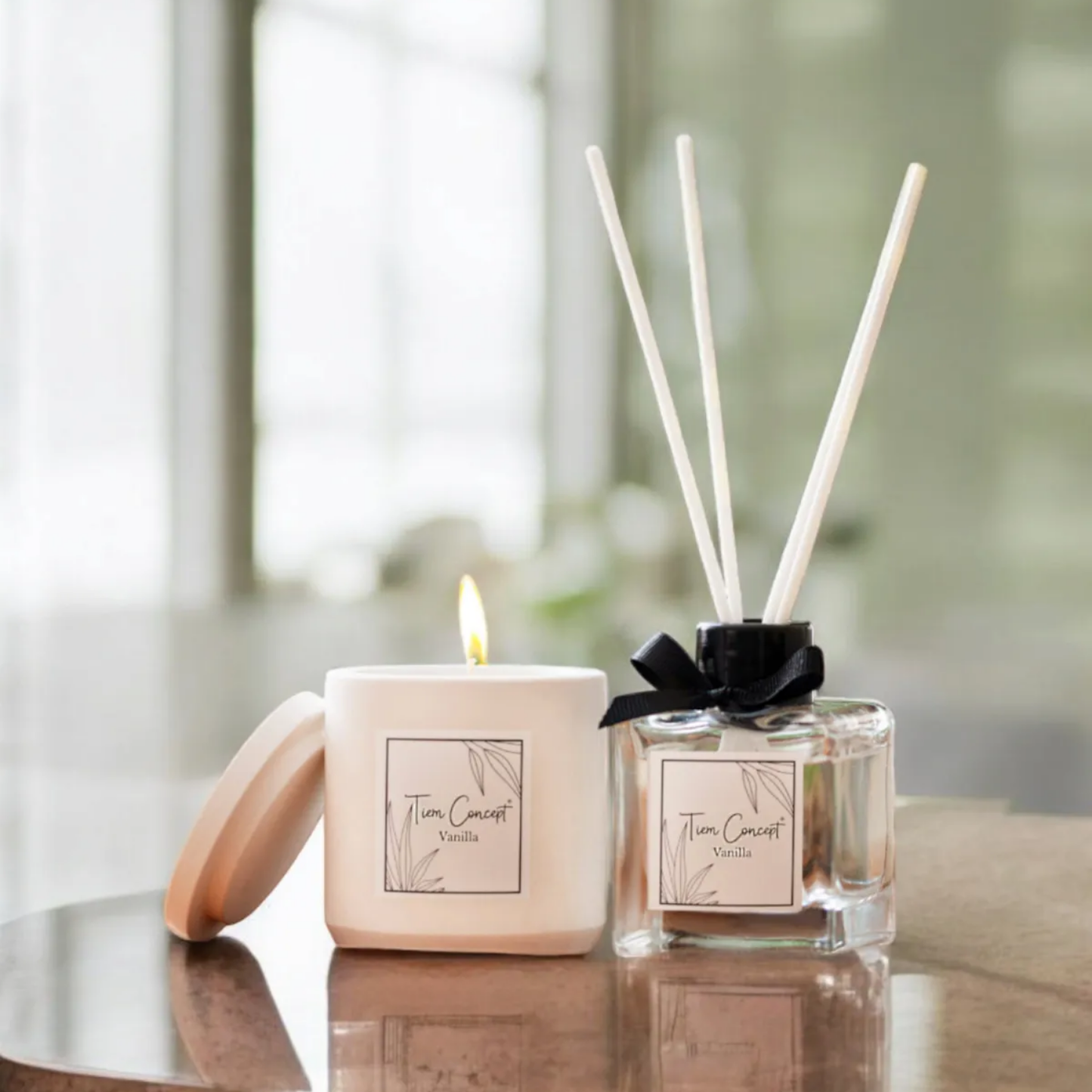 Decorative 2-Piece Vanilla Room Fragrance and Concrete Candle Set