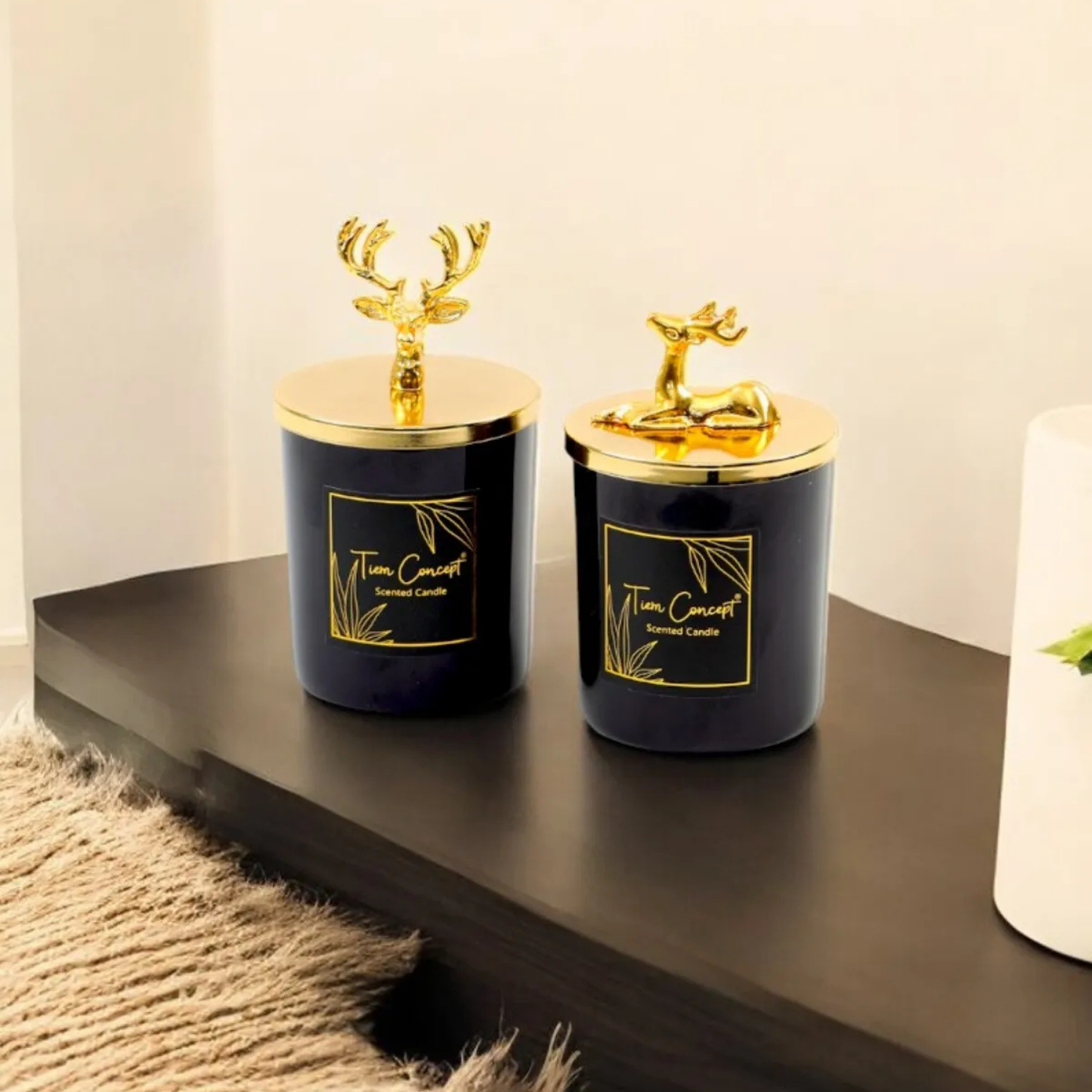 Tiem Concept Decorative Special Design Gold Deer Headed 2-Piece Black Glass Candle Set