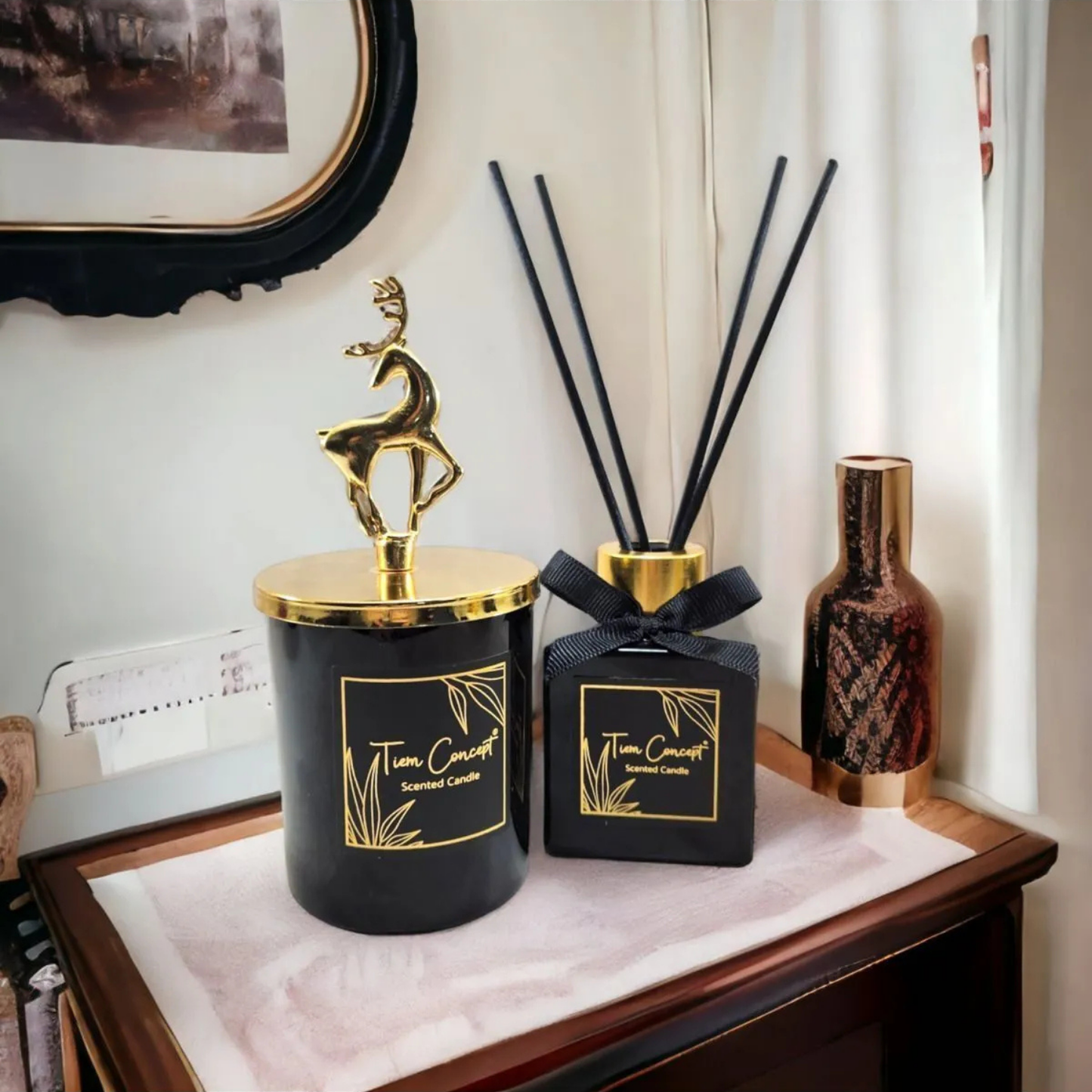 Geyik Başlık Detaylı 100 ml Oda Kokusu Ve Siyah Mum Seti