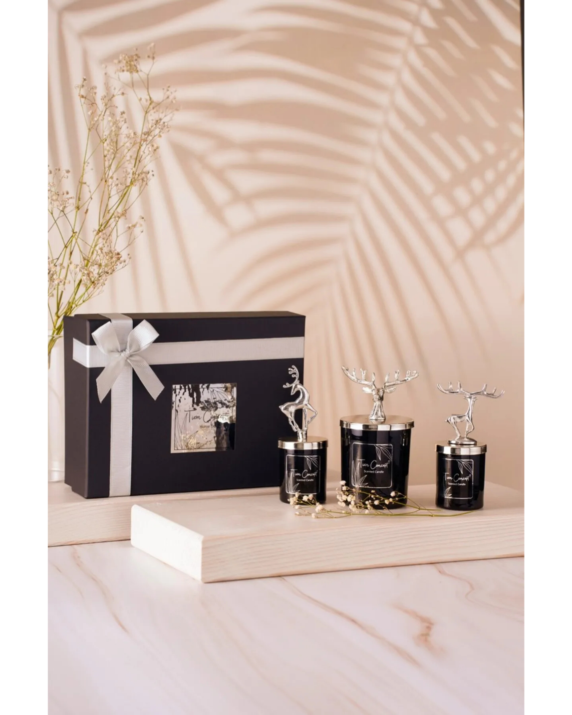 New Year Decorative Special Design Black Boxed Vanilla Scented Silver Deer Top 3-Piece Glass Candle Set