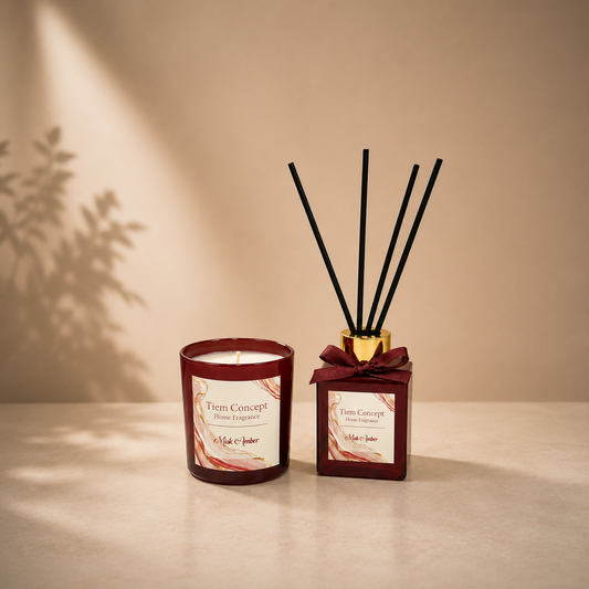 Amber Scented Glass Candle and Stick Room Fragrance Set 100 ml