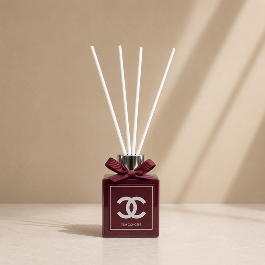 Decorative Vanilla Scented Burgundy Shiny Bottled 100 ml Room Fragrance