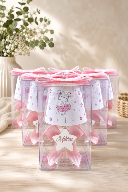 İsme Özel Bebek Hediyelik Kutulu Pembe Süslemeli Balerin Baskılı Abajur Mum