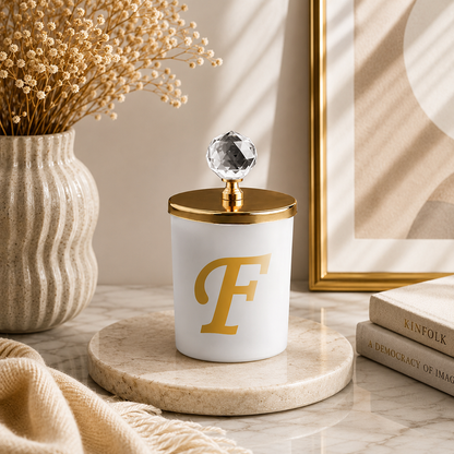 Tiem Concept Special Design L Letter Vanilla Scented Gold Crystal Top White Glass Candle