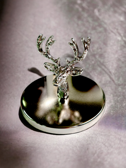 Tiem Concept Special Design Decorative Silver Deer Vanilla Scented 3-Piece White Glass Candle Set
