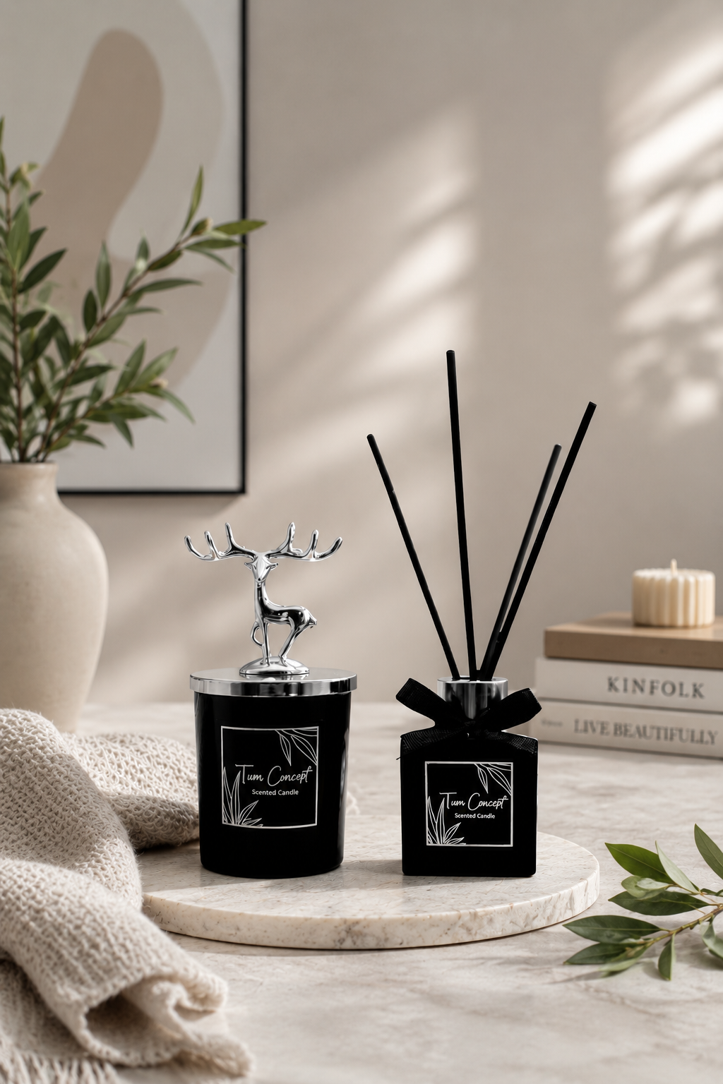 Geyik Başlıklı Gümüş Detaylı Oda Kokusu Ve Siyah Mum Seti 100 ml
