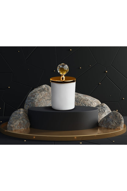 Tiem Concept Special Design I Letter Vanilla Scented Gold Crystal Top White Glass Candle