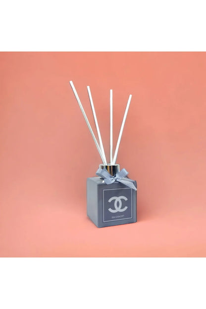 Decorative Vanilla Scented Grey Shiny Bottled 100 ml Stick Room Fragrance