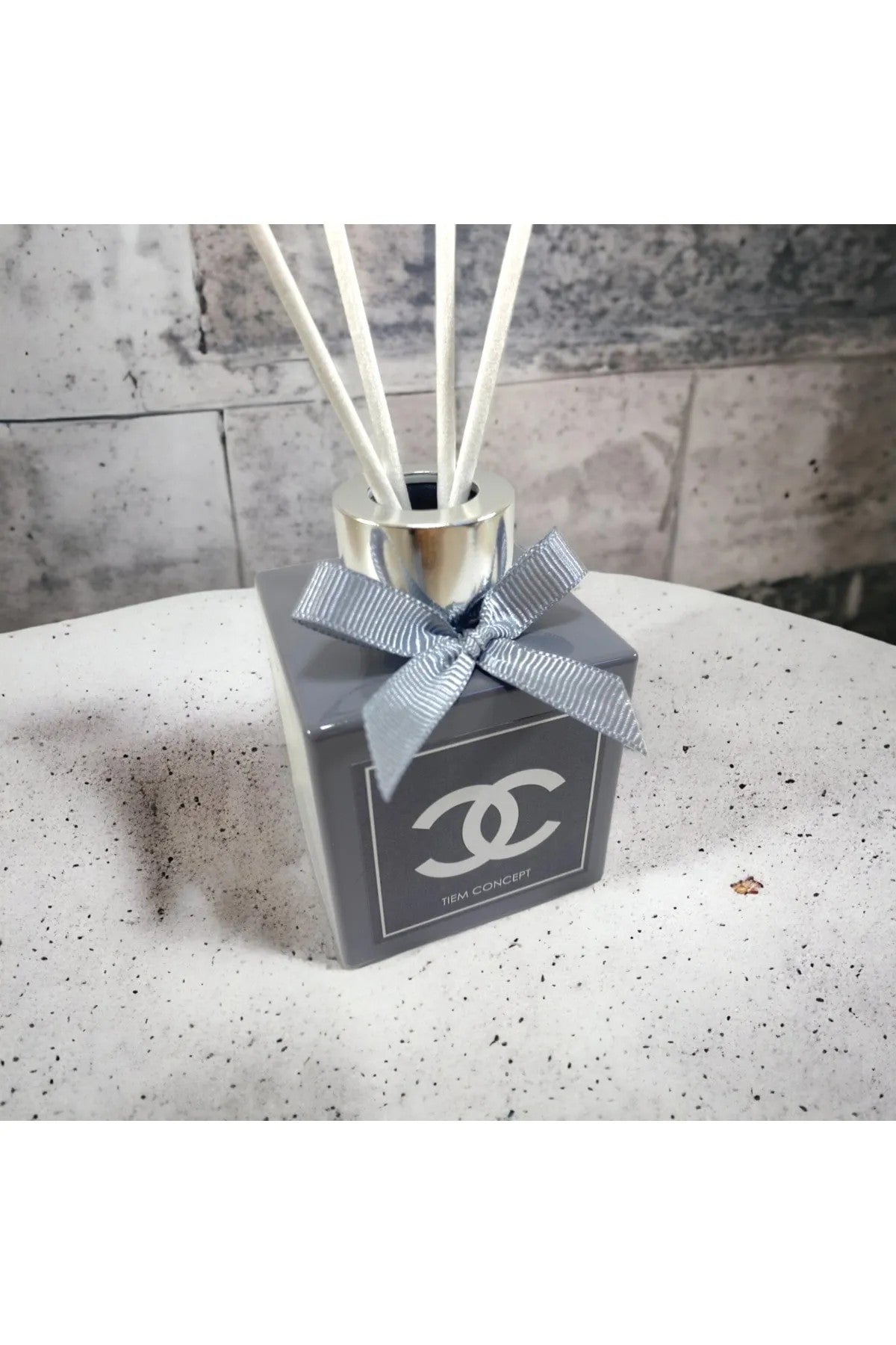 Decorative Vanilla Scented Grey Shiny Bottled 100 ml Stick Room Fragrance